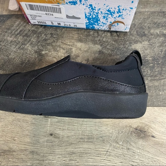 Cloudsteppers by Clark’s Sillian Paz Slip-On Loafer New In Box. - Picture 8 of 14